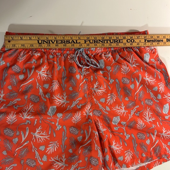 Goodfellow & Co Swim Trunks Men’s size XL Coral. & Gray Print - Picture 8 of 12